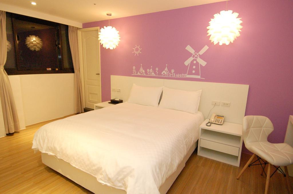 Season 5 Inn Luodong Rum bild