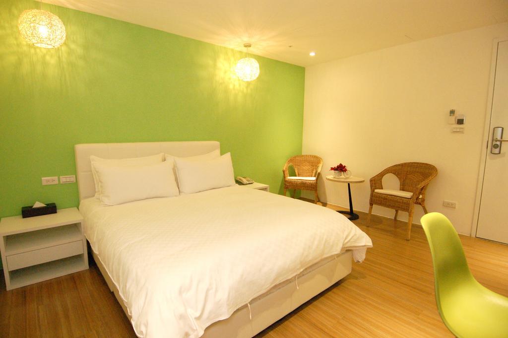 Season 5 Inn Luodong Exteriör bild