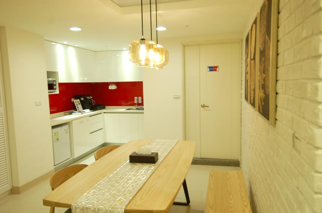 Season 5 Inn Luodong Exteriör bild