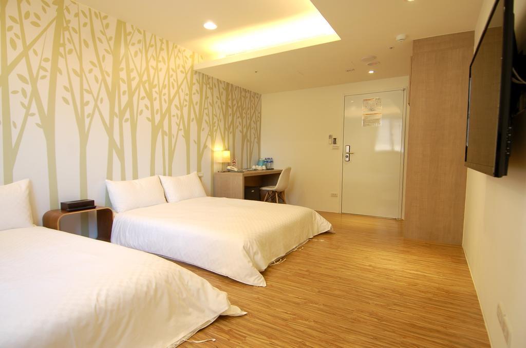 Season 5 Inn Luodong Rum bild